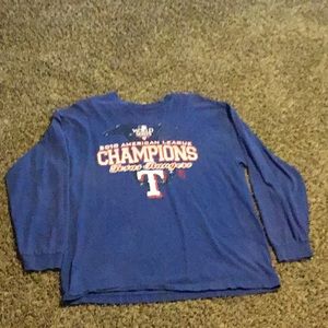 Men’s long sleeve T-shirt